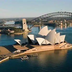 1. Sydney Opera House & Sydney Harbour Bridge